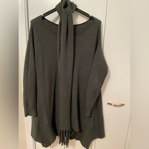 Vivian Shyu long dark green sweater with matching scarf. Made in Italy! M/L.